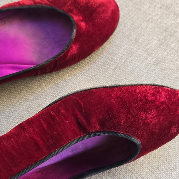 Giuseppe Zanotti Red Velvet Ballet Flats - Picture 13 of 16